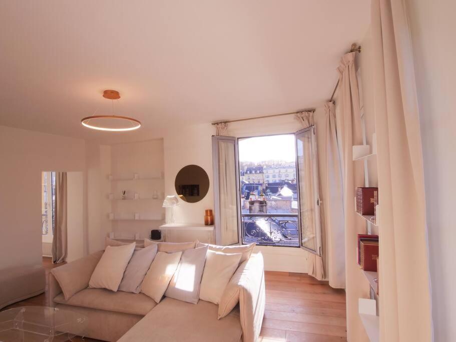 Charme Et Modernite Au Coeur Du Quartier St Louis Lejlighed Versailles Eksteriør billede