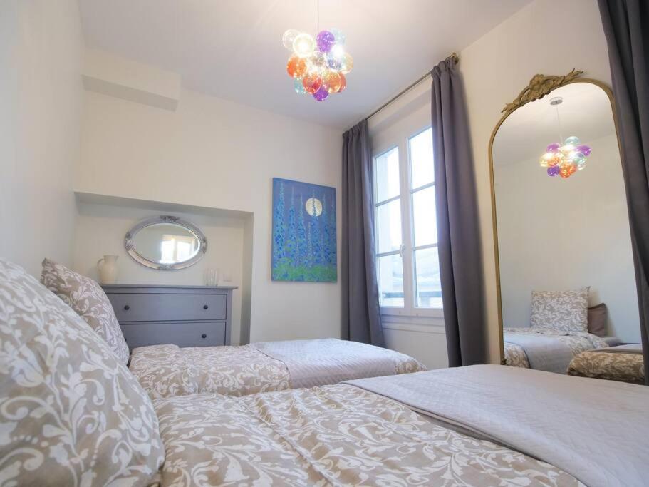 Charme Et Modernite Au Coeur Du Quartier St Louis Lejlighed Versailles Eksteriør billede